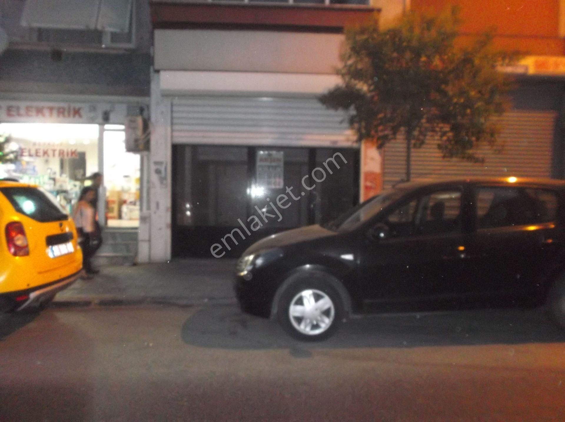 Akşenden Fatih Kocamustafapaşa Silivrikapı Cadde Başı Düz Giriş Kiralık Dükkan - Görsel 16
