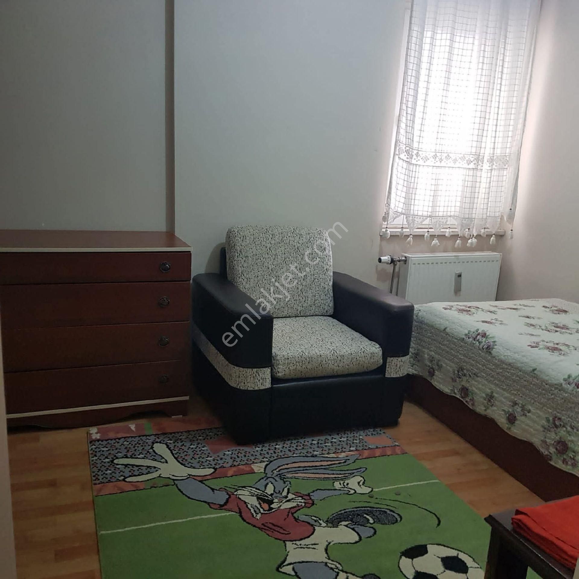 Adnan Kahveci Mahallesi'nde Full Eşyalı 2+1