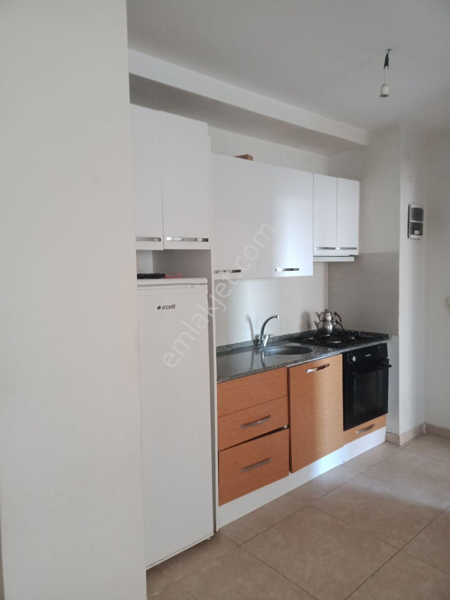 Sarıçam Gültepe'de Güvenlikli Havuzlu Site İçi Full Eşyalı 1+1 - Görsel 5