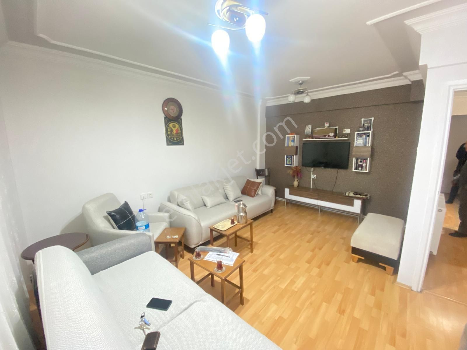 Buca Gediz İş Bankası Yanı Anacadde 3 Katlı Bina Ve Arsası - Görsel 9