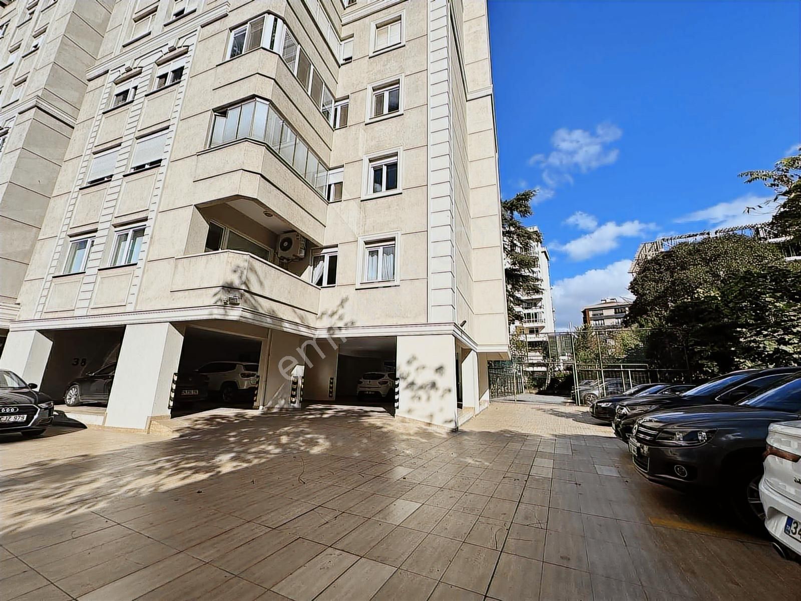 Kadıköy Göztepe Konutları Satılık Havuzlu Lüks 5+1 Dubleks Daire - Görsel 3