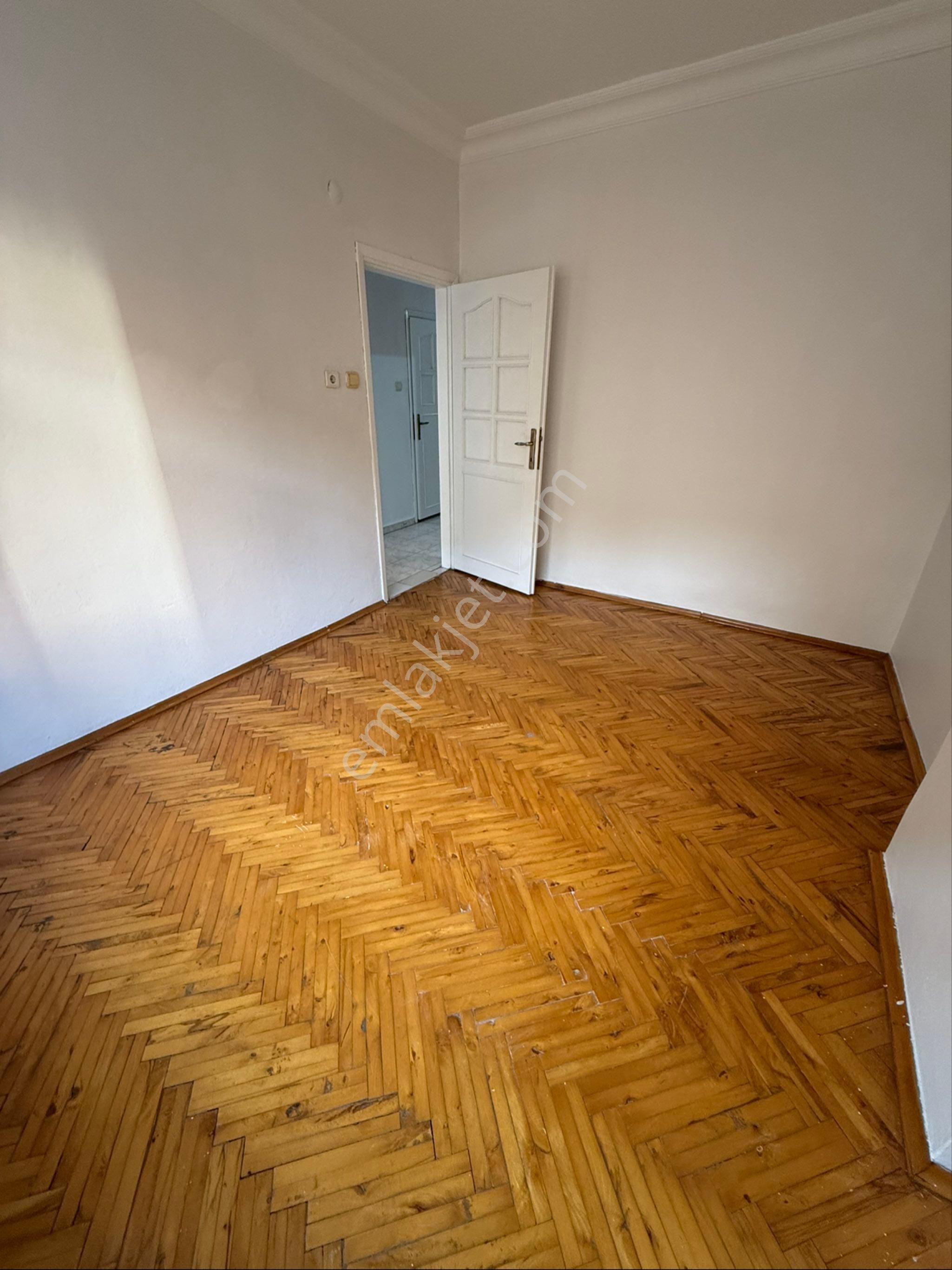 Akkaya Emlaktan 3 + 1 Kombili 115 M2 Kat.1.temiz Daire - Görsel 17