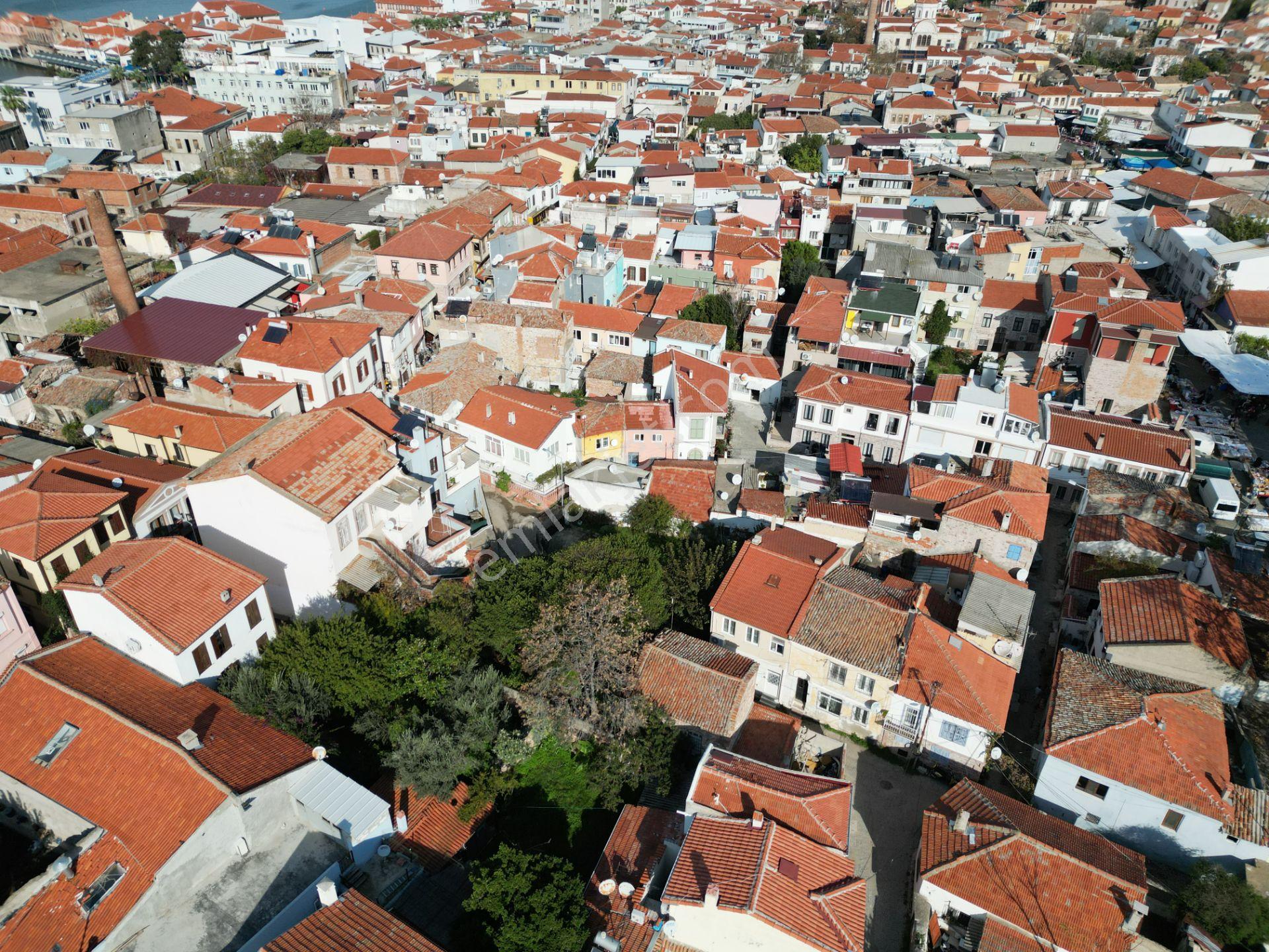 Ayvalık Merkez’de, 2 Arsa Ve 2 Ev Birlikte Satılık - Görsel 33