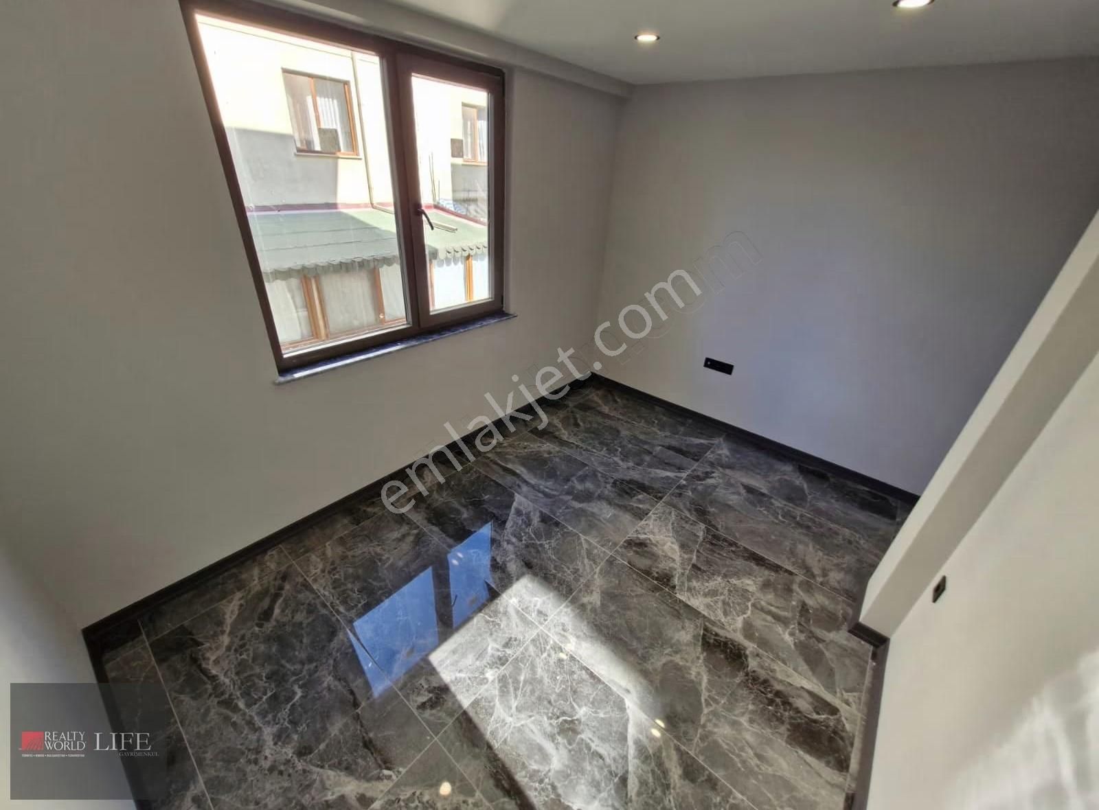 Rw Lıfe// Bahçelievler Mah. Plevne Sk. Kiralık Sıfır 2+1 Daire - Görsel 7