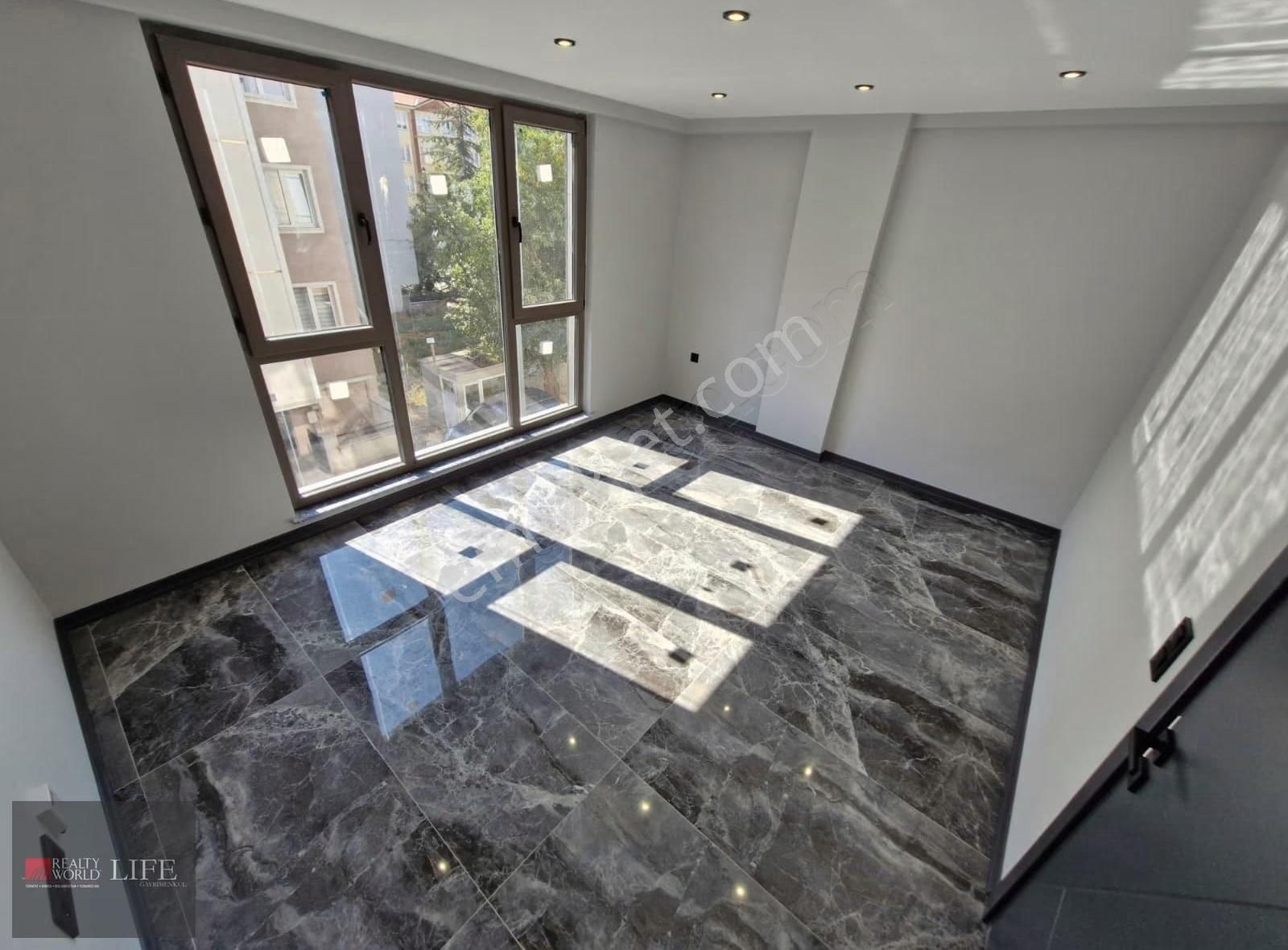 Rw Lıfe// Bahçelievler Mah. Plevne Sk. Kiralık Sıfır 2+1 Daire - Görsel 30