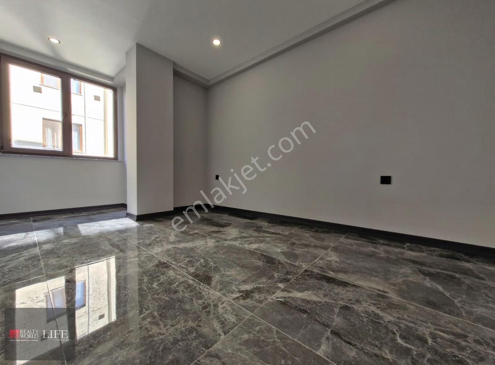 Rw Lıfe// Bahçelievler Mah. Plevne Sk. Kiralık Sıfır 2+1 Daire - Görsel 6