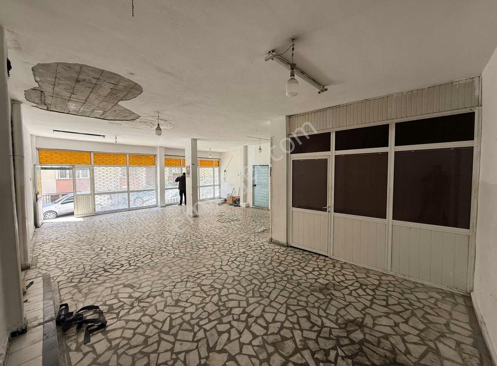 İkitelli M.akif Mh Kiralık 110m2 İşyeri Dükkan Mağaza - Görsel 4