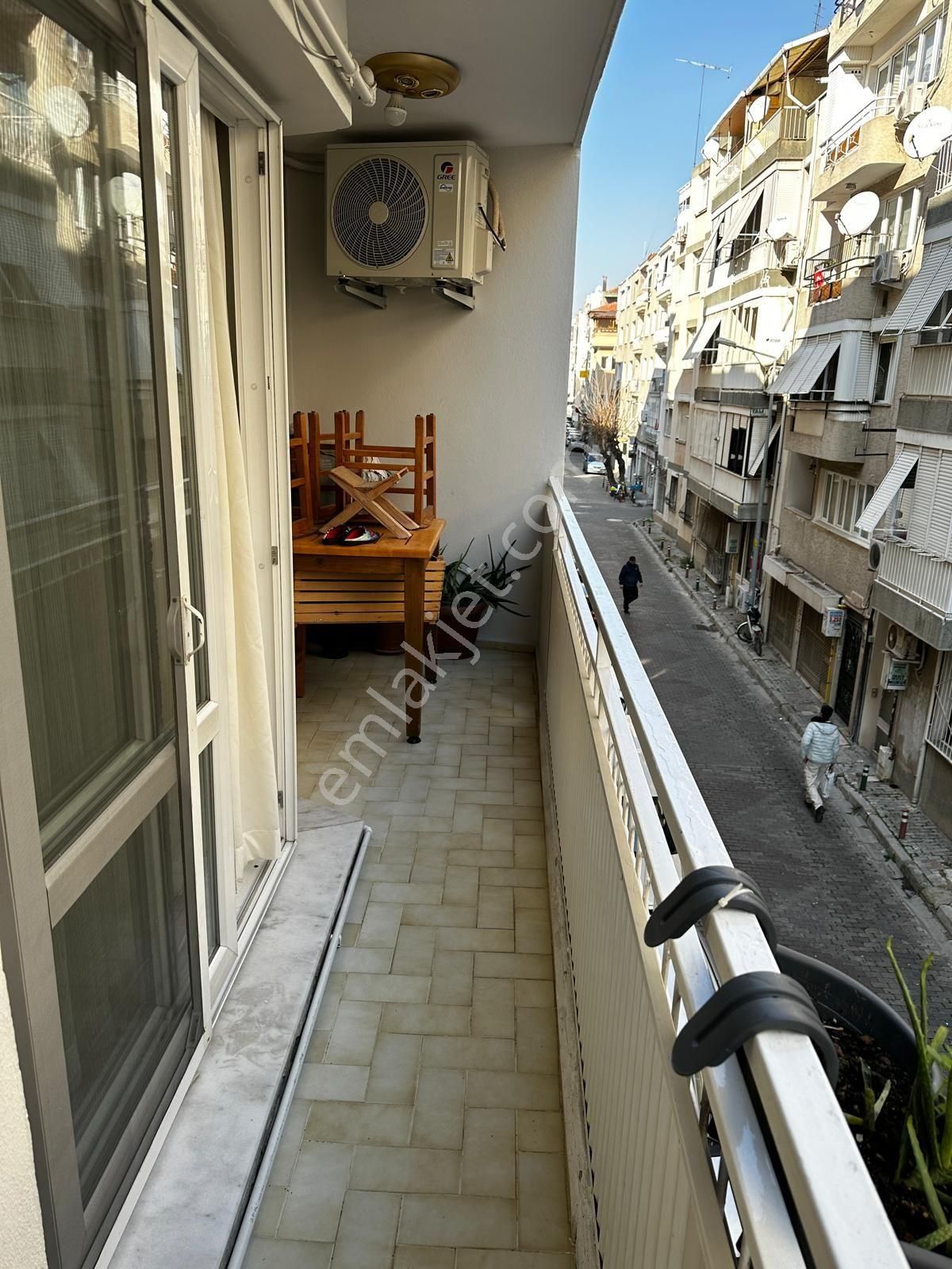 Satılık 3+1 İçi Yapılı Daire Alaybeyde - Görsel 3