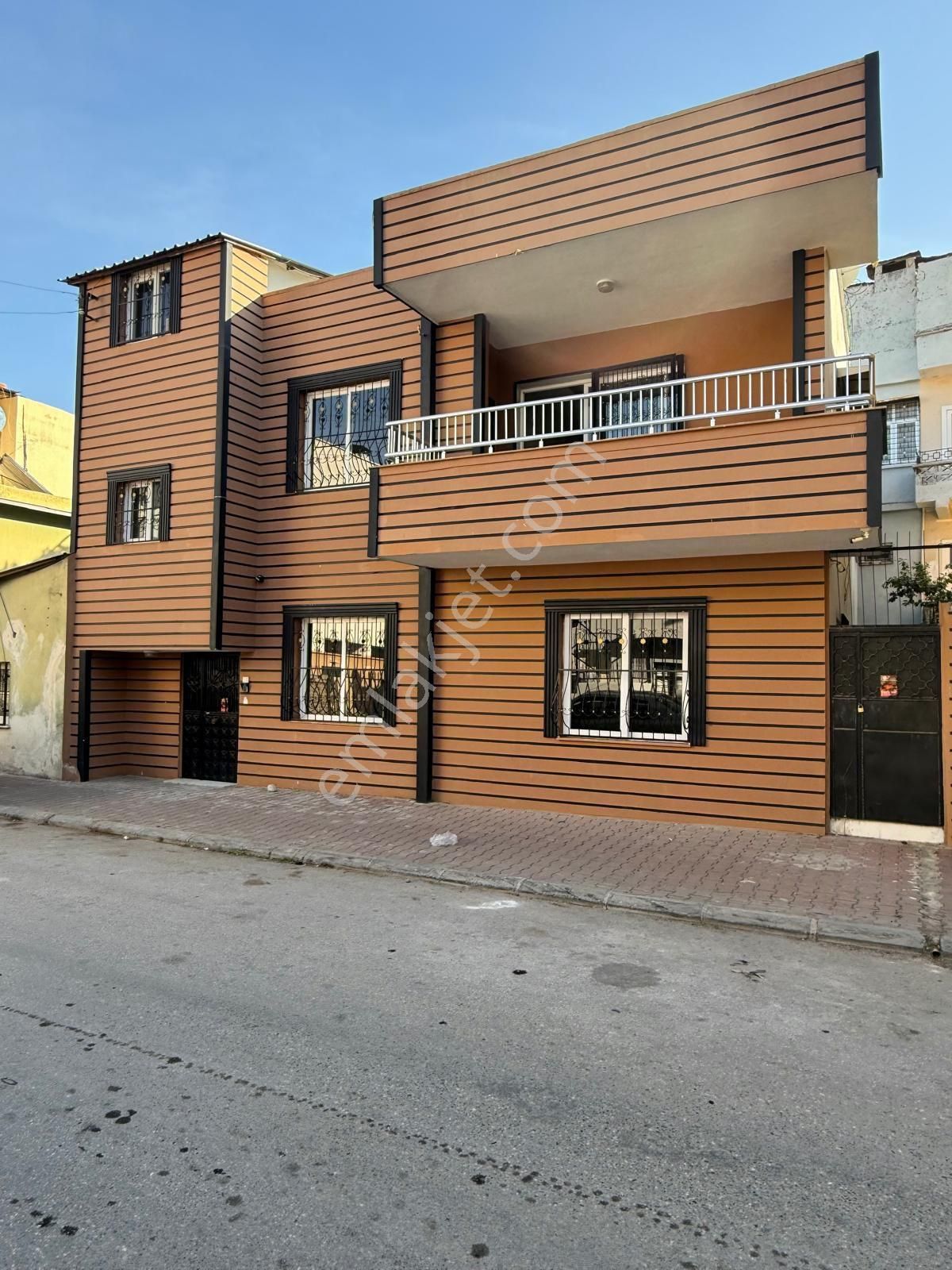 Mersin Toroslar Sağlık Mah. 2 Katlı Müstakil Full Yapılı - Görsel 2