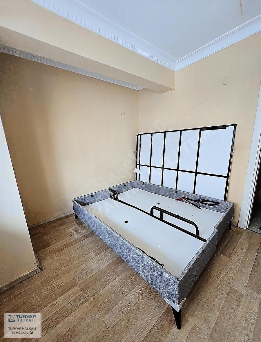 Esenyurt Yeşilkent Mahallesi Yüksek Giriş 1+1 Satılık Daire - Görsel 11