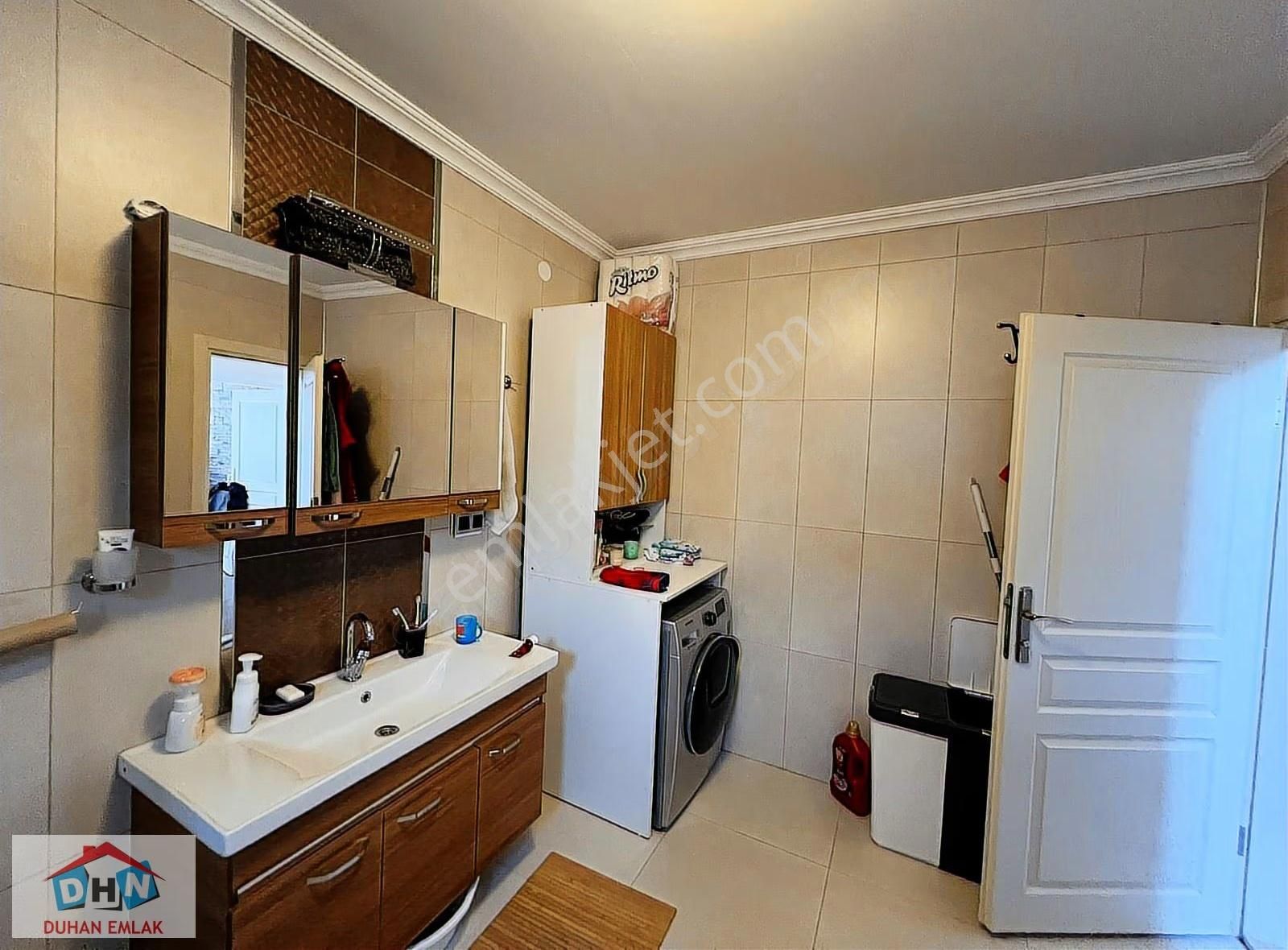 Duhan Emlak'tan Yalova Merkez'de 370m2 Arsa İçinde Satılık Villa - Görsel 4