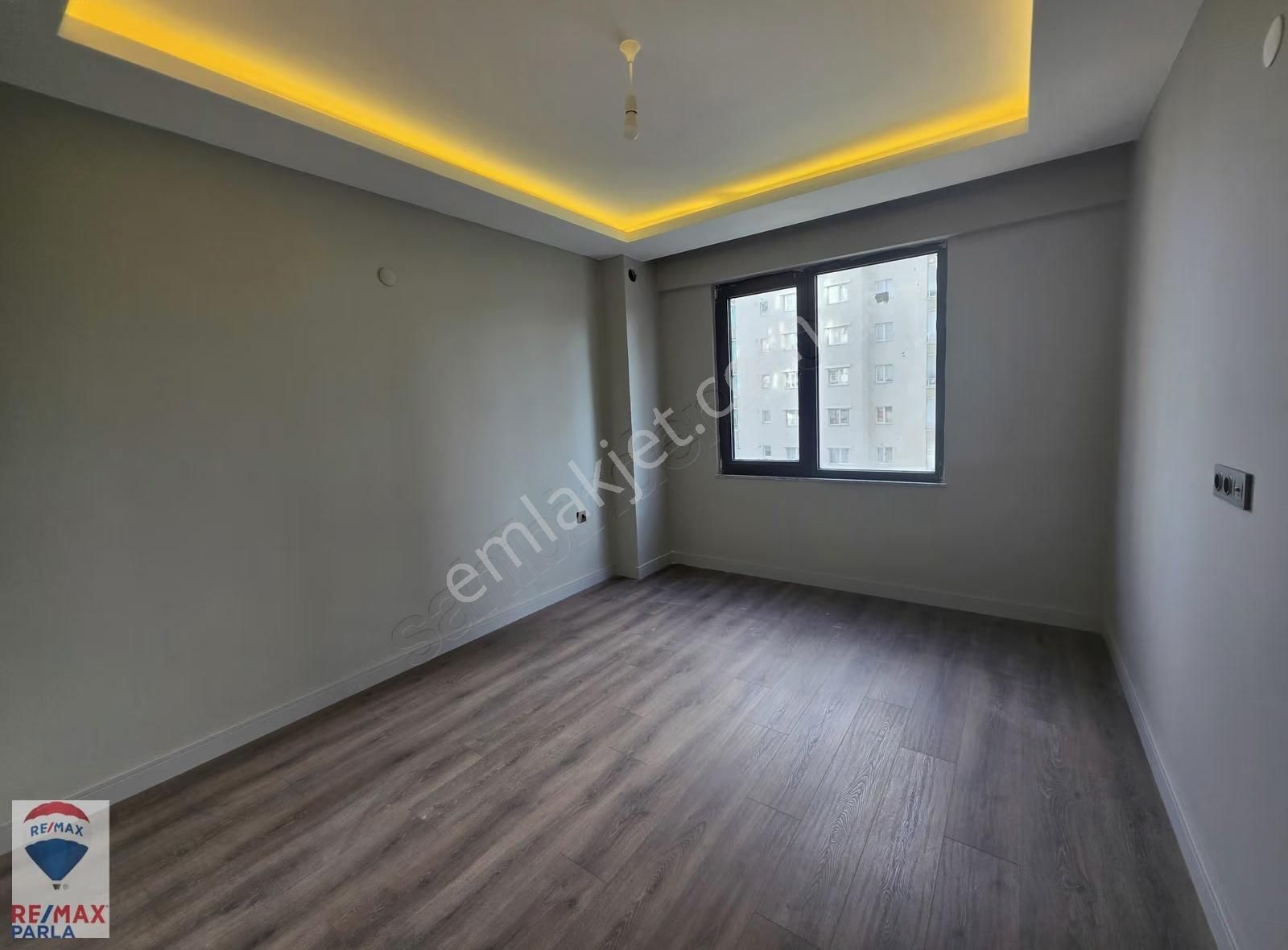 Full Deniz Manzaralı Alanlı'nın En Prestijli Sitesi Satılık 3+1 - Görsel 9