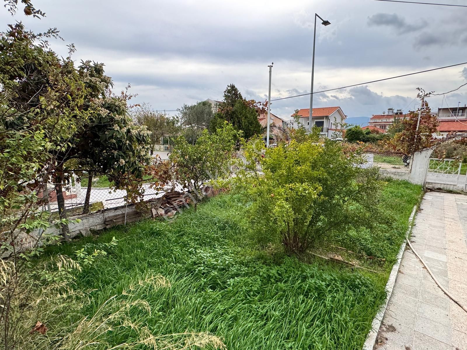 İzmir Urla Gülbahçe’de, Denize 100 Metre Mesafede 110 M2 Ön Bahçe Satılık Villa - Görsel 9