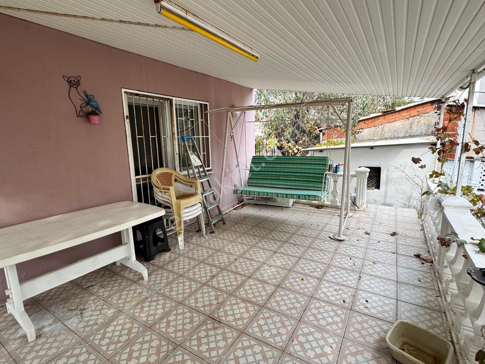 İzmir Urla Gülbahçe’de, Denize 100 Metre Mesafede 110 M2 Ön Bahçe Satılık Villa - Görsel 18