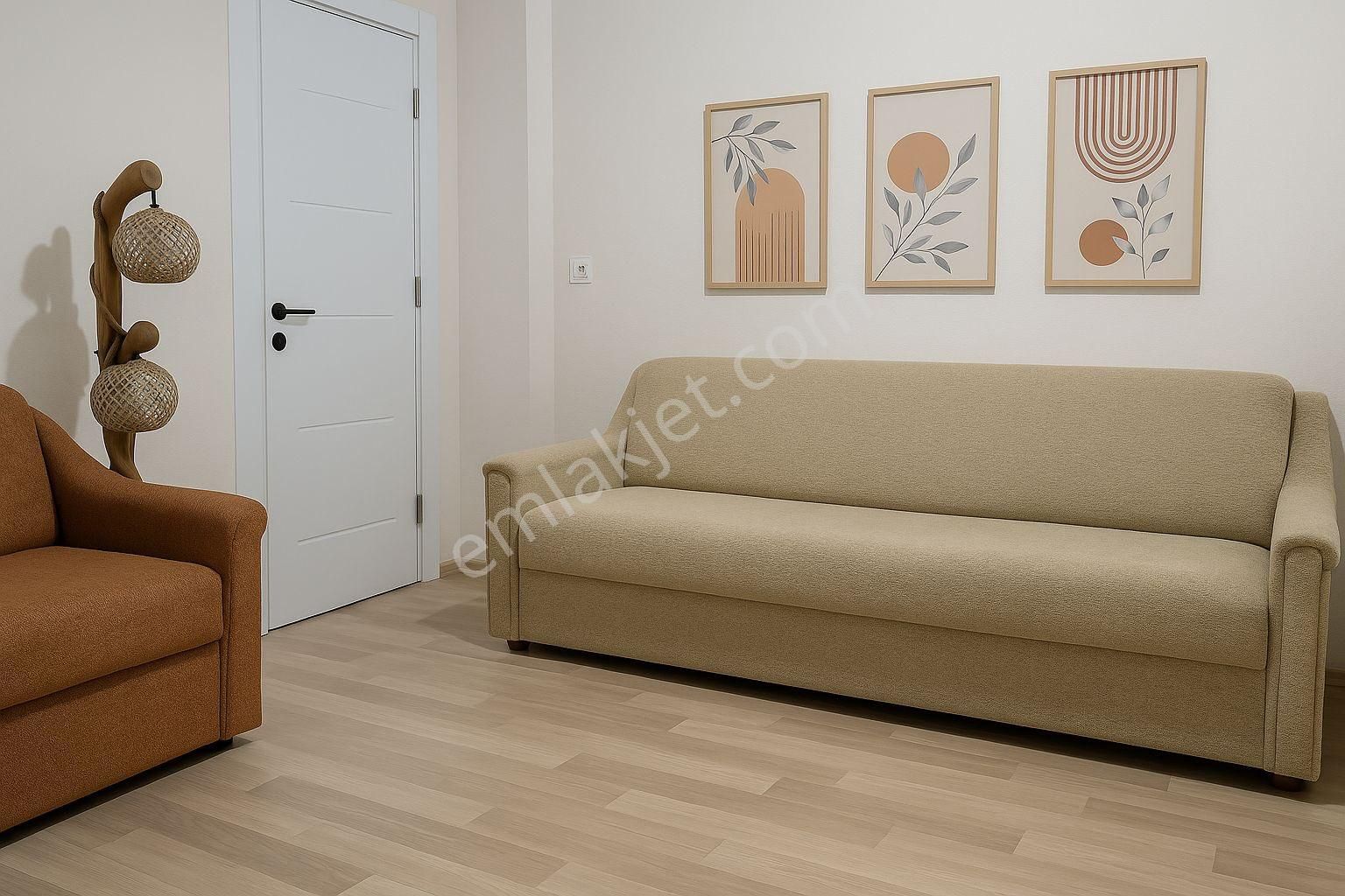 1+1 Denize 100m Eşyali Daire