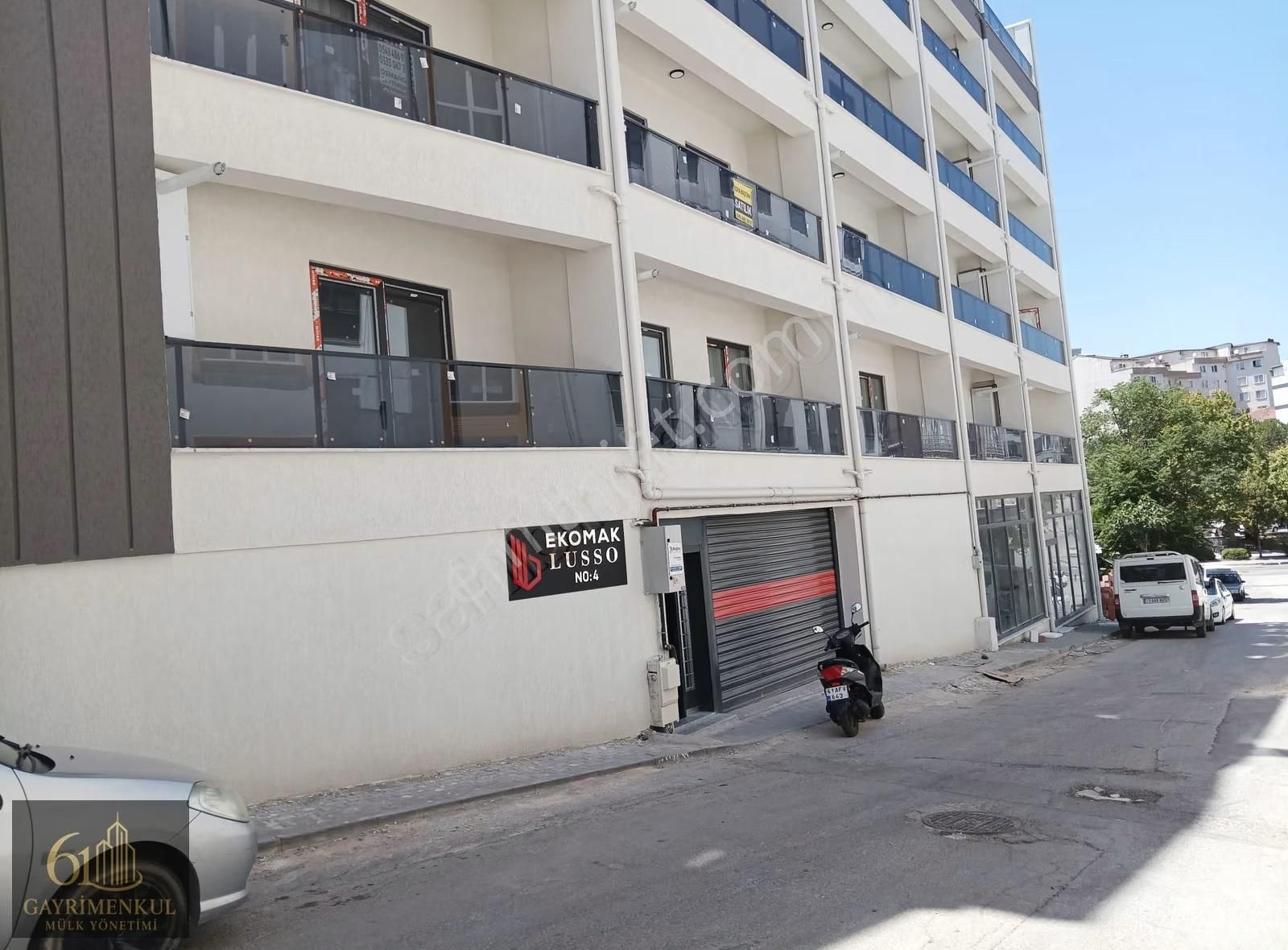 Ulaşım Güzergahında Yeni Bina Eşyalı 1+1 Satılık Daire !!!