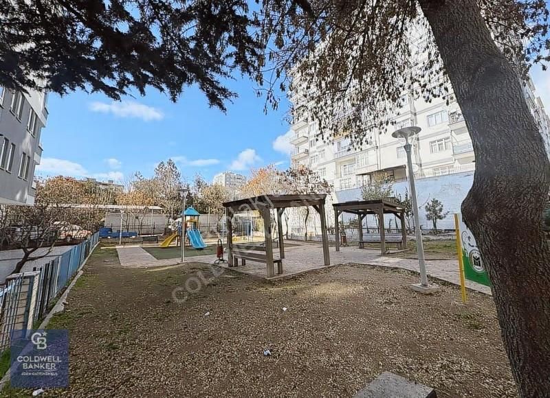 Demetevler Metrosu Yanı/hastane Yakını/cam Balkonlu/kiralık 2+1 - Görsel 18