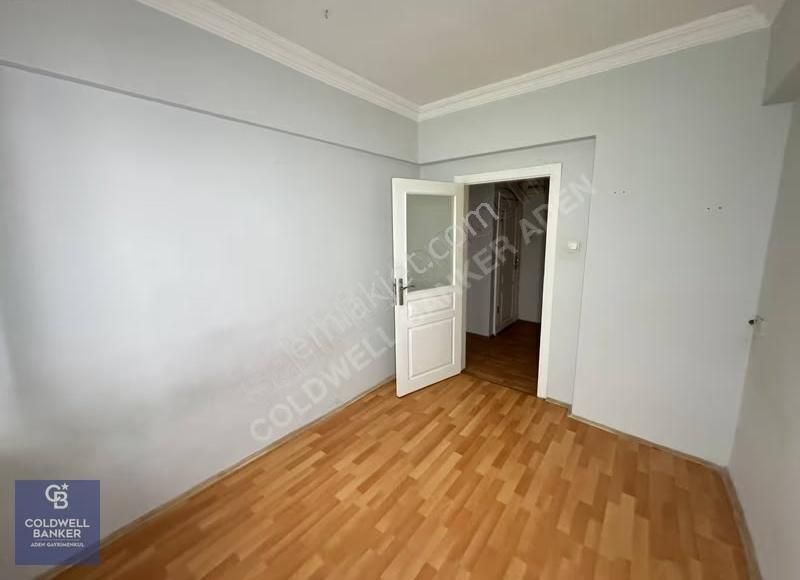 Demetevler Metrosu Yanı/hastane Yakını/cam Balkonlu/kiralık 2+1 - Görsel 21