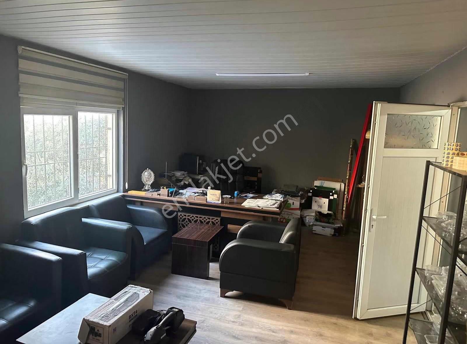 Altınova Sinanda Kiralık 1100 M2 Depo - Görsel 6