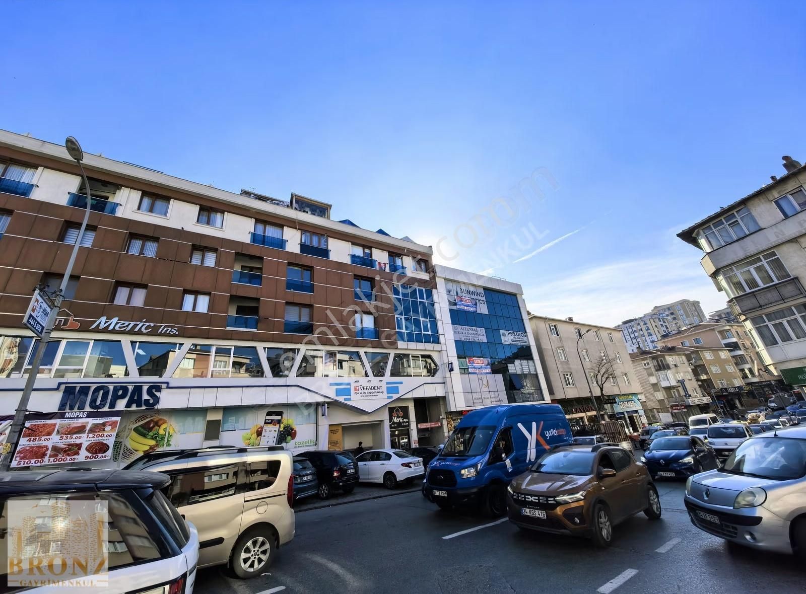 Ümraniye Canpark'a 100m Yakınlıkta Arakat 2+1 Otoparklı Daire
