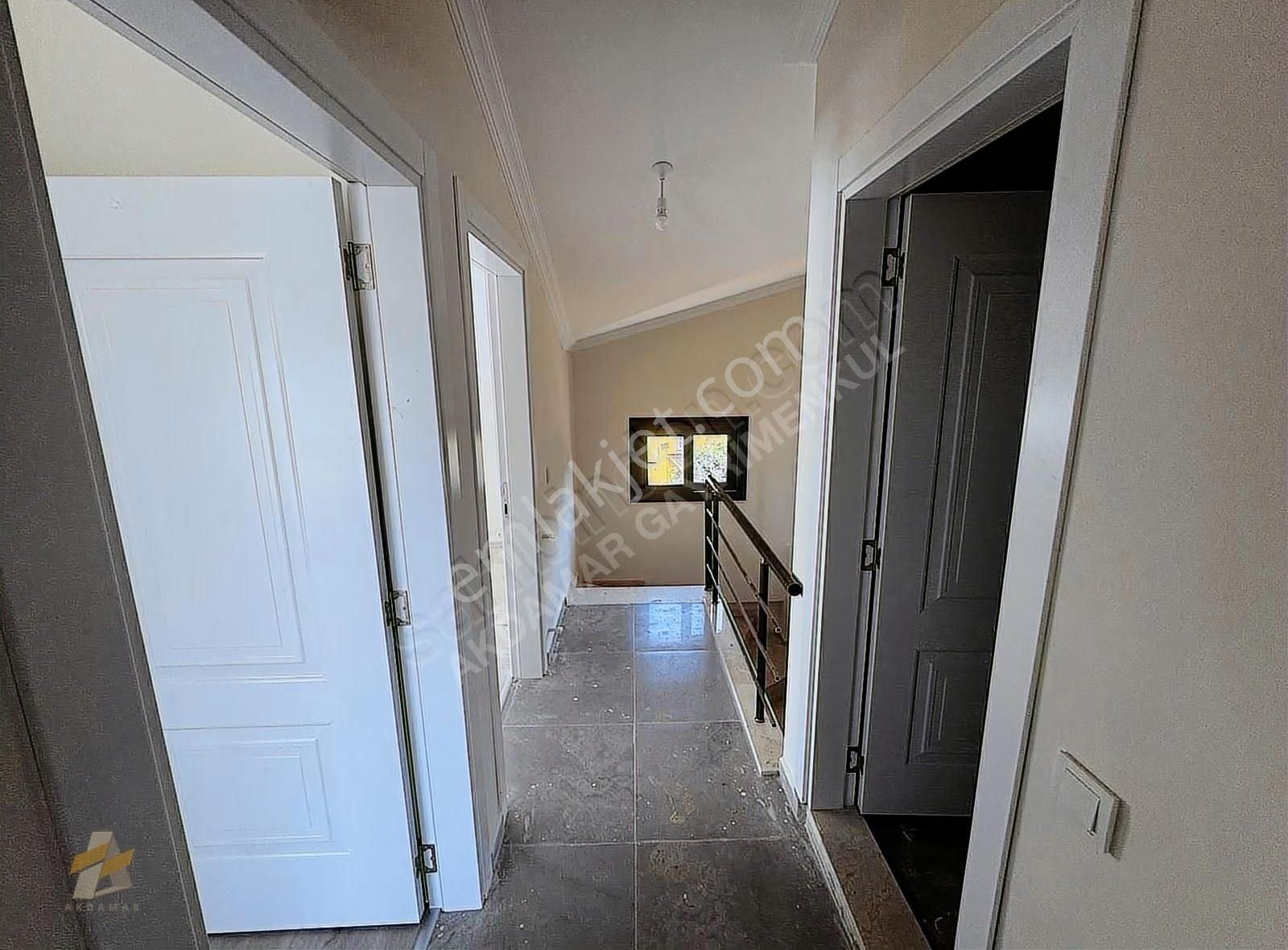 Karaçulhada Satılık 4+1 Çatı Dubleks 160 M² - Görsel 7