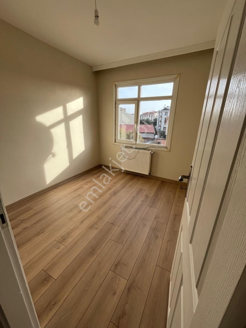 Ümraniye Altınşehir Yukarıdudullu Metro Yürüme Mesafeli 3.kat 3+1 Yabancıya Uygun Kiralık Daire Ev - Görsel 9