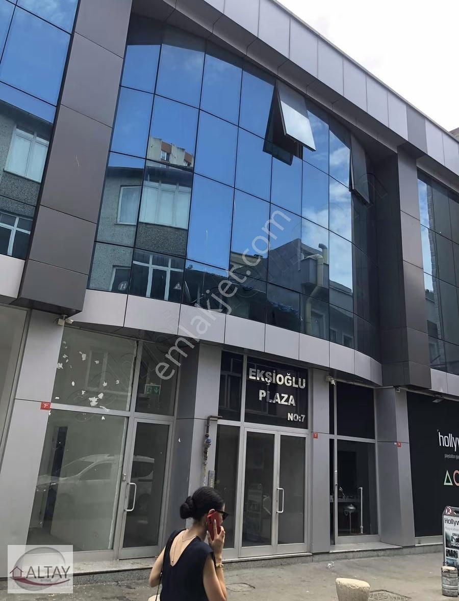 Küçükbakkalköy Merkezde Plazada 100m2 Ofis - Görsel 13