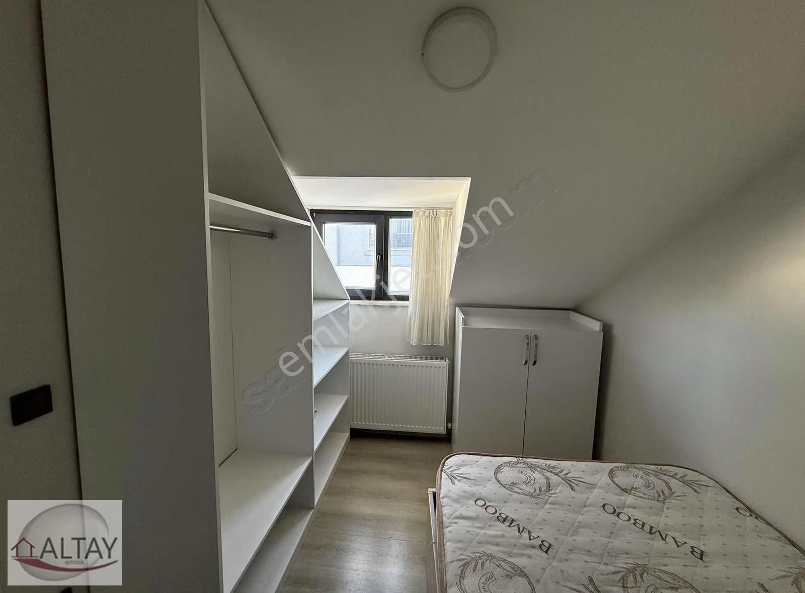 Kayışdağ Mah. Yeditepe Ünv Ful Eşyal 1+1 35 M2 Teraslı Çatı Katı - Görsel 8