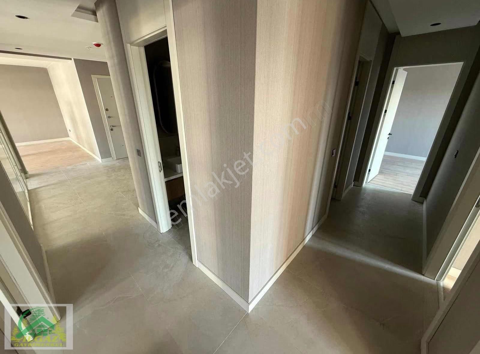 Ovacık'ta Site İçerisinde 4,5+1 Lüks Yapılı 11.kat Fırsat Daire - Görsel 28