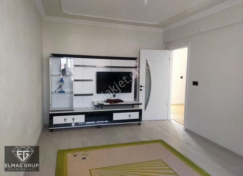 Rüstemlerde Kiralık 2+1 120m2 Daire - Görsel 8
