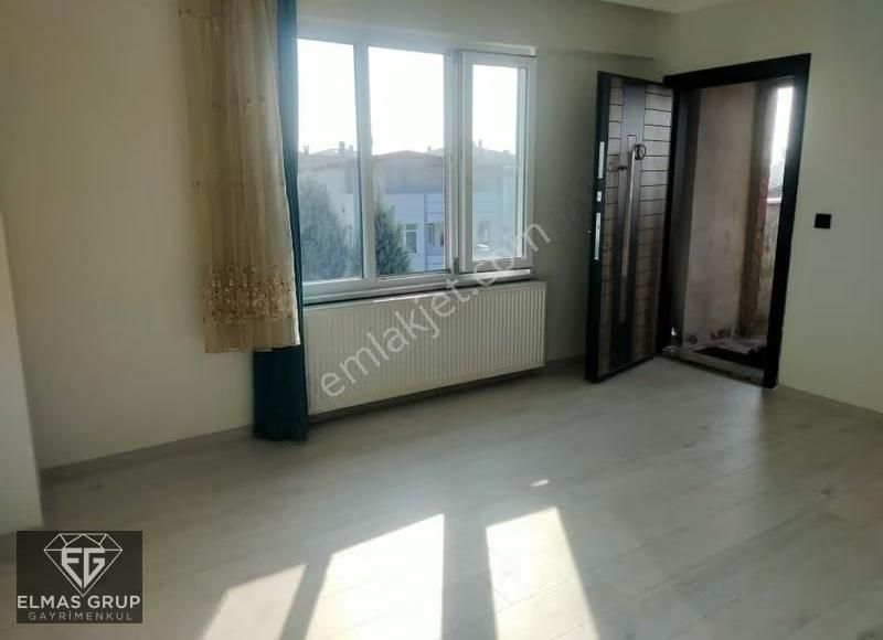 Rüstemlerde Kiralık 2+1 120m2 Daire - Görsel 2
