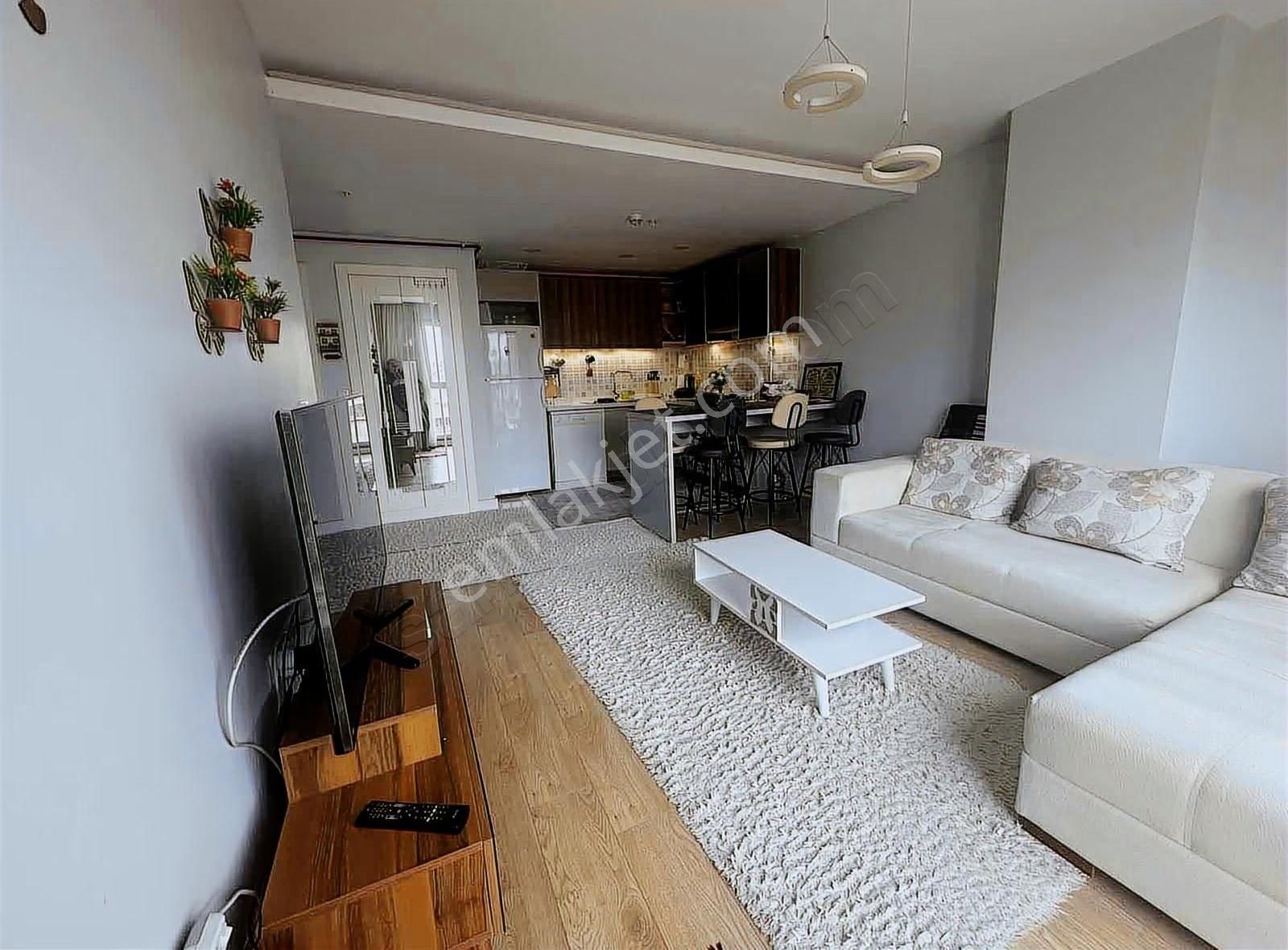 4 Levent Çeliktepe De Kiralık 1+1 Eşyalı Lüks Rezidans Dairesi