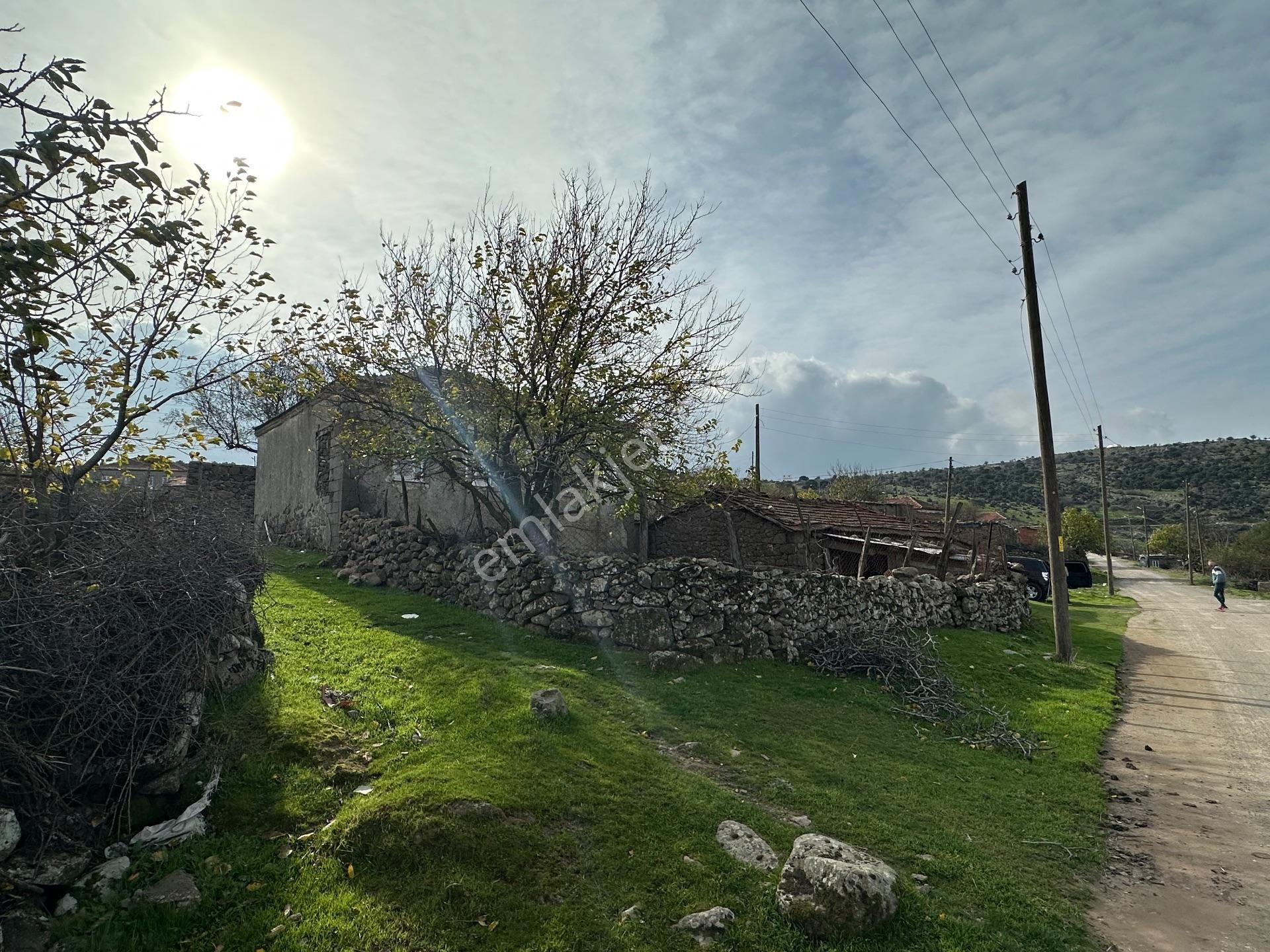 Eşsiz Doğa Ve Tarihle İç İçe Çınarpınar Köyü'nde 385 M2 Arsa İçinde 2+1 Taş Ev - Görsel 20