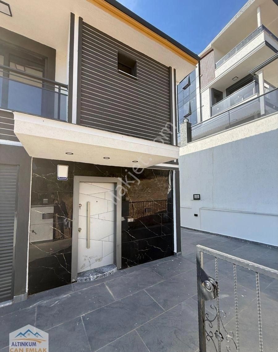 Didim Satılık Akbük'te Tam Müstakil Bahçeli Havuzlu Deniz Manzaralı 4+1 Villa - Görsel 24