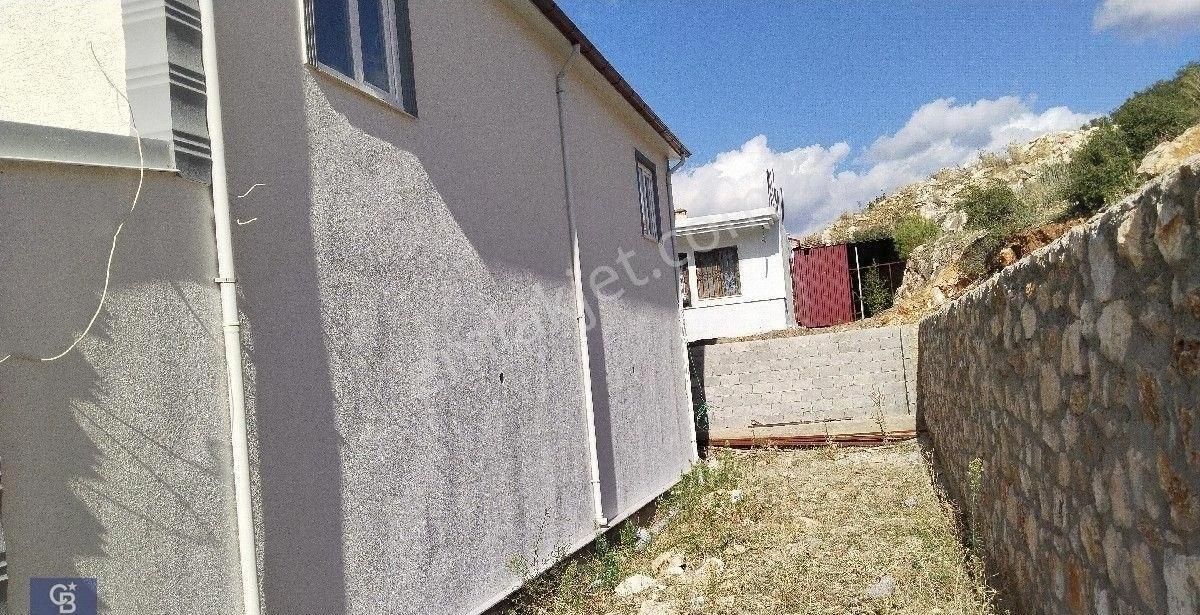 Kafacakaplancık Ta Sıfır Bahçeli 2 Kız Tripleks Müstakil Ev - Görsel 8