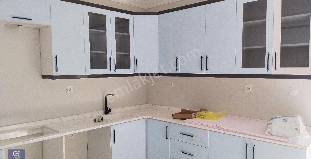 Kafacakaplancık Ta Sıfır Bahçeli 2 Kız Tripleks Müstakil Ev - Görsel 18