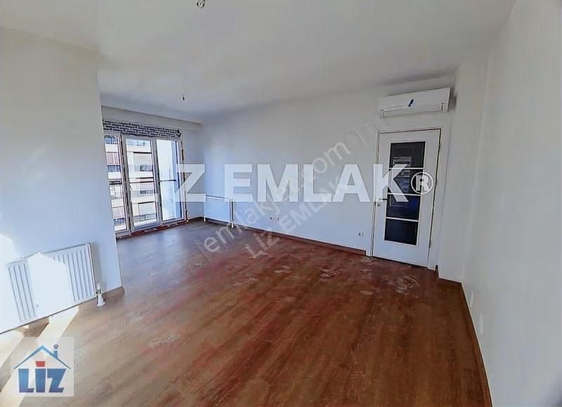 Erenköy'de Yeni Binada 80 M2 Net 2 Balkonlu Ön Cephe 2+1daire - Görsel 14