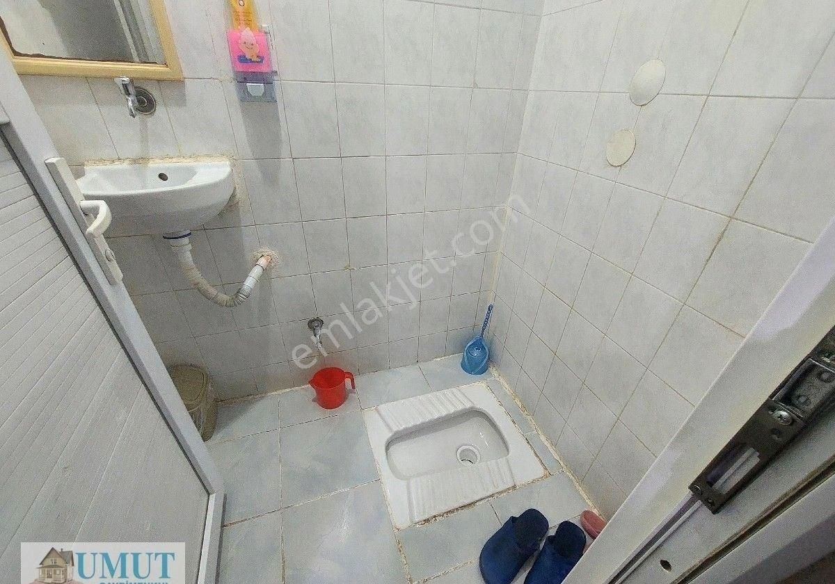 Gaziosmanpaşa Küçükköy Merkez De Satılık Daire 3.kat 3+1 135 M2 - Görsel 16