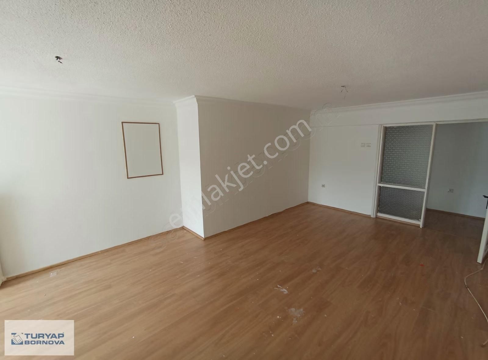 Göztepe'de Satılık 3+1 Daire Temiz Ferah Caddeye Yakın - Görsel 18