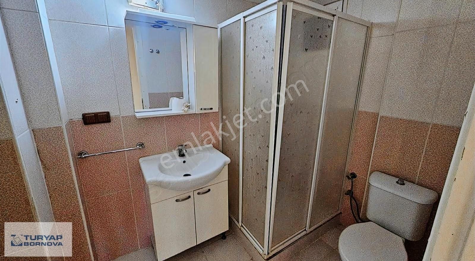 Osmangazi Mahallesinde Site İçi Ferah Köşe Kiralık 3+1 Daire - Görsel 10