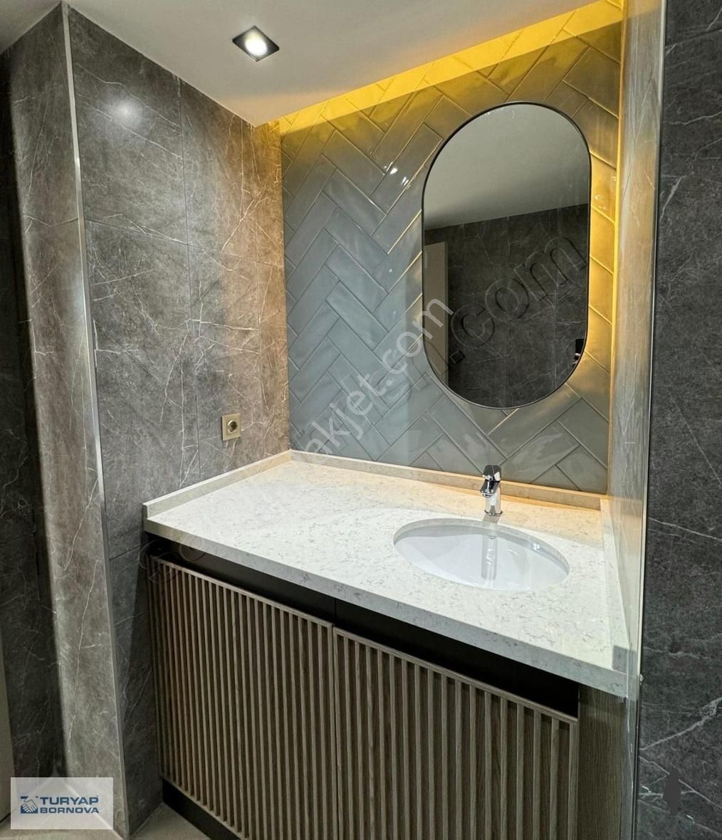 Buca Hacim Vısıonda Kiralık 1+1 Eşyalı Daire 7/24 Güvenlik - Görsel 17
