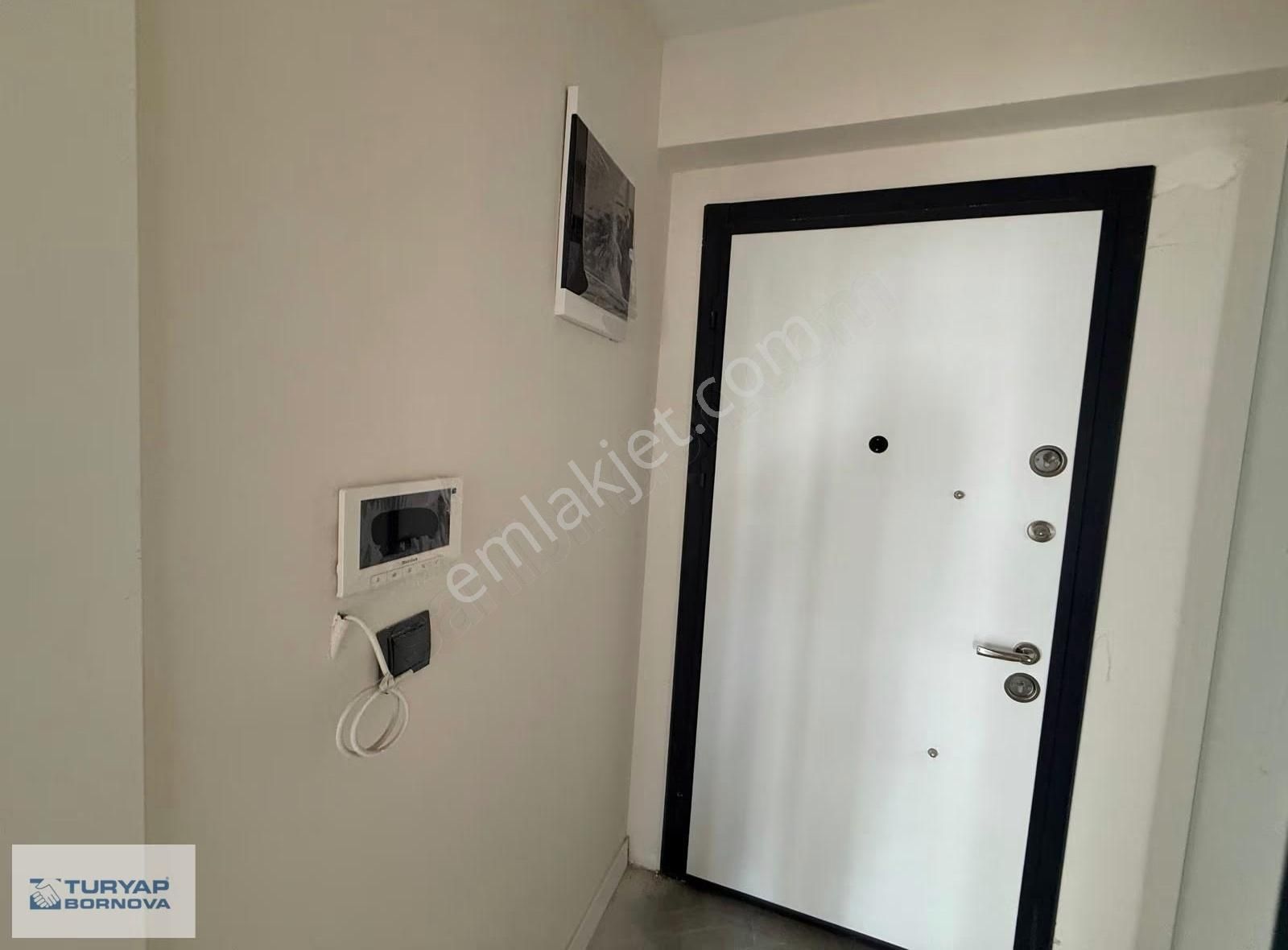 Bayraklı Manavkuyu Satılık 2+1 Daire Cadde Üstü - Görsel 32