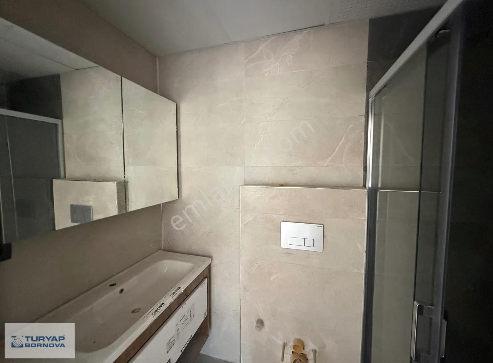 Bayraklı Manavkuyu Satılık 2+1 Daire Cadde Üstü - Görsel 15