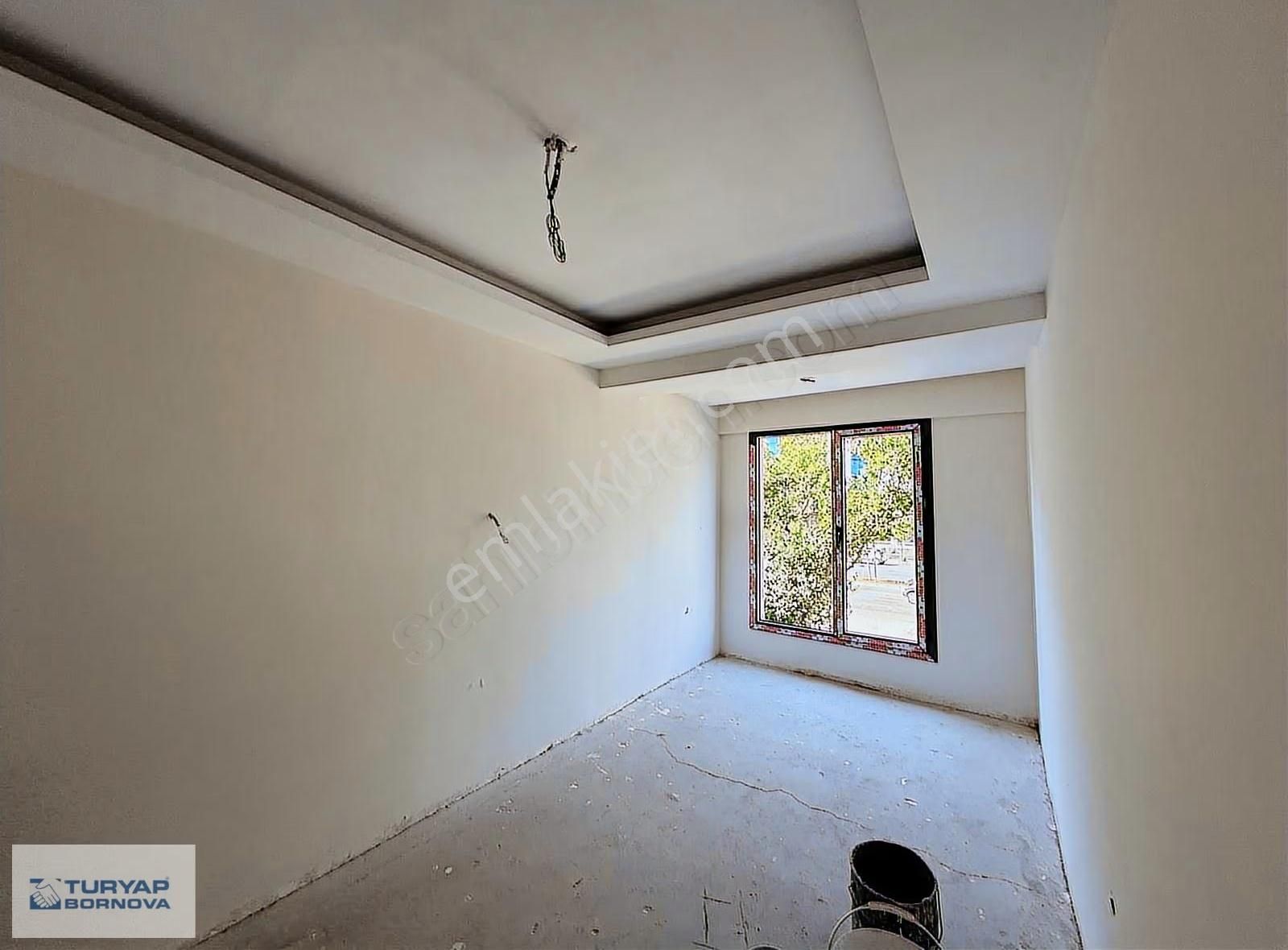 Bayraklı Manavkuyu Satılık 2+1 Daire Cadde Üstü - Görsel 12