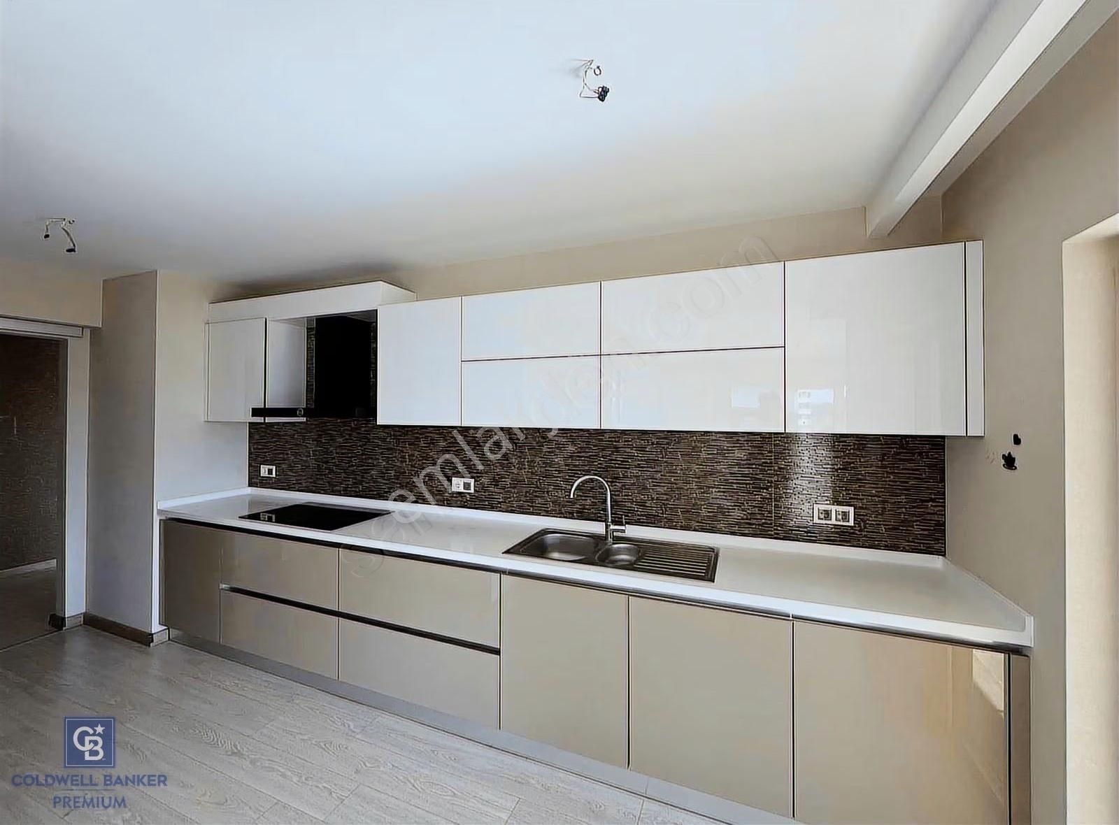 Cb Premıum'dan Masrafsız Göl Manzaralı Kiralık Lüx 5+1 Daire - Görsel 22