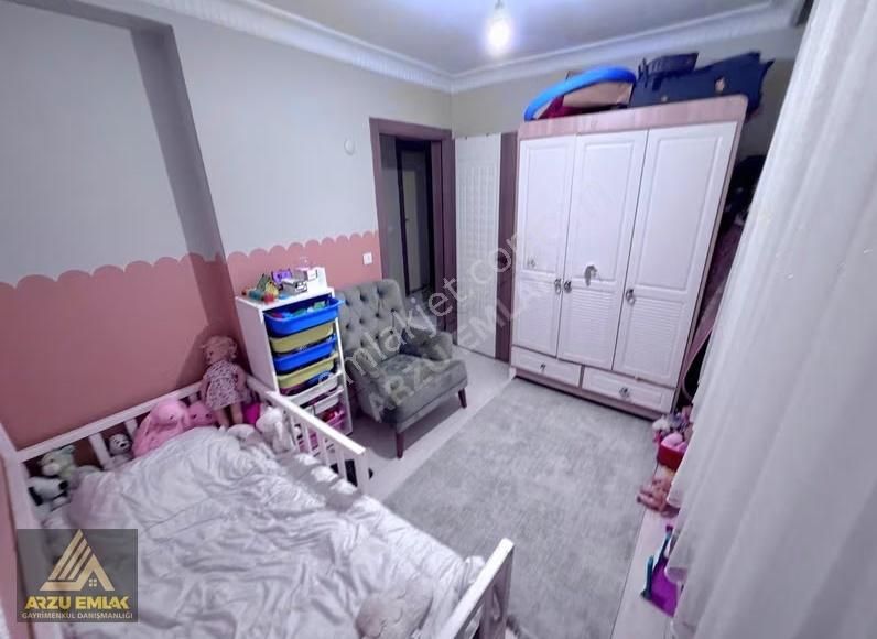 Arzu Emlaktan 75.yıl Mah. Satılık Masrafsız 2+1 Bahçe Kat - Görsel 24