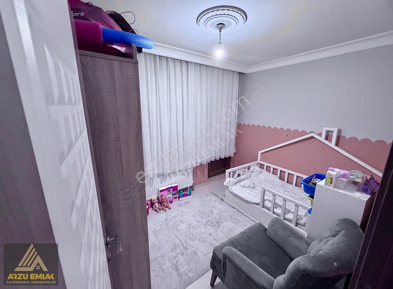 Arzu Emlaktan 75.yıl Mah. Satılık Masrafsız 2+1 Bahçe Kat - Görsel 26