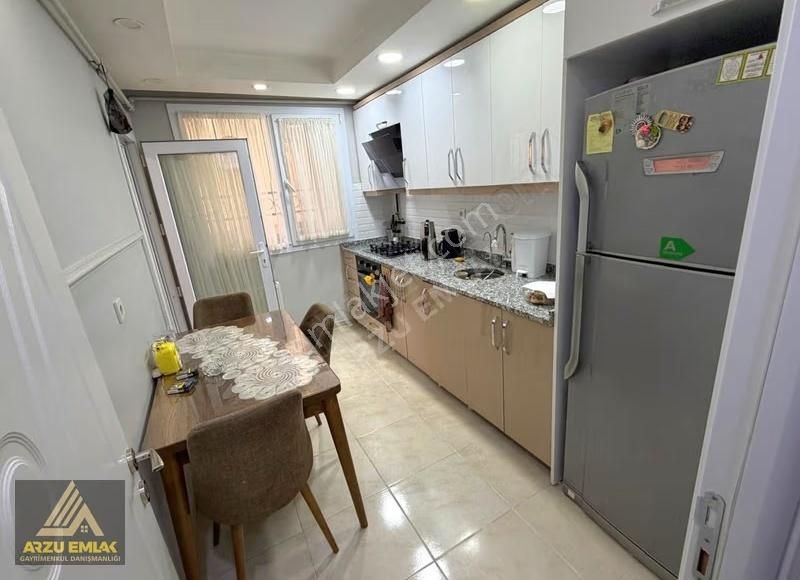 Arzu Emlaktan Gazi Mah. Satılık 3+1 Ultralüks 5yaş Bahçekatdaire - Görsel 4