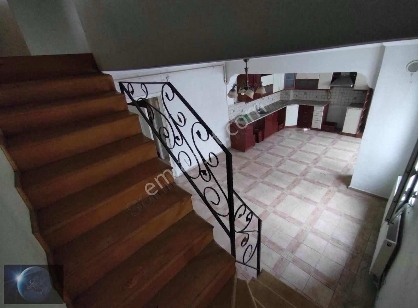 Buca Göksu Ana Cadde Üstü Satılık 4+1 Teraslı D.gazlı Köşe Daire - Görsel 4