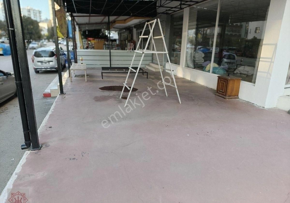 Huzur Evleri İşlek Cadde Üzeri Satılık İşyeri - Görsel 2